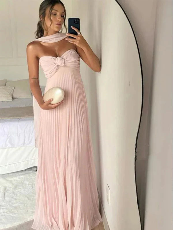 Robe de soirée longue en satin, simple, décolleté en cœur, sans manches, coupe trapèze